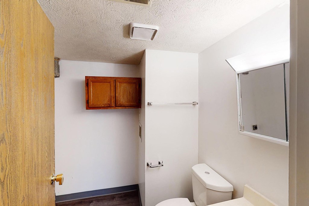 Bathroom with white interior at Quail Meadow Apartments, Cincinnati, OH, 45240