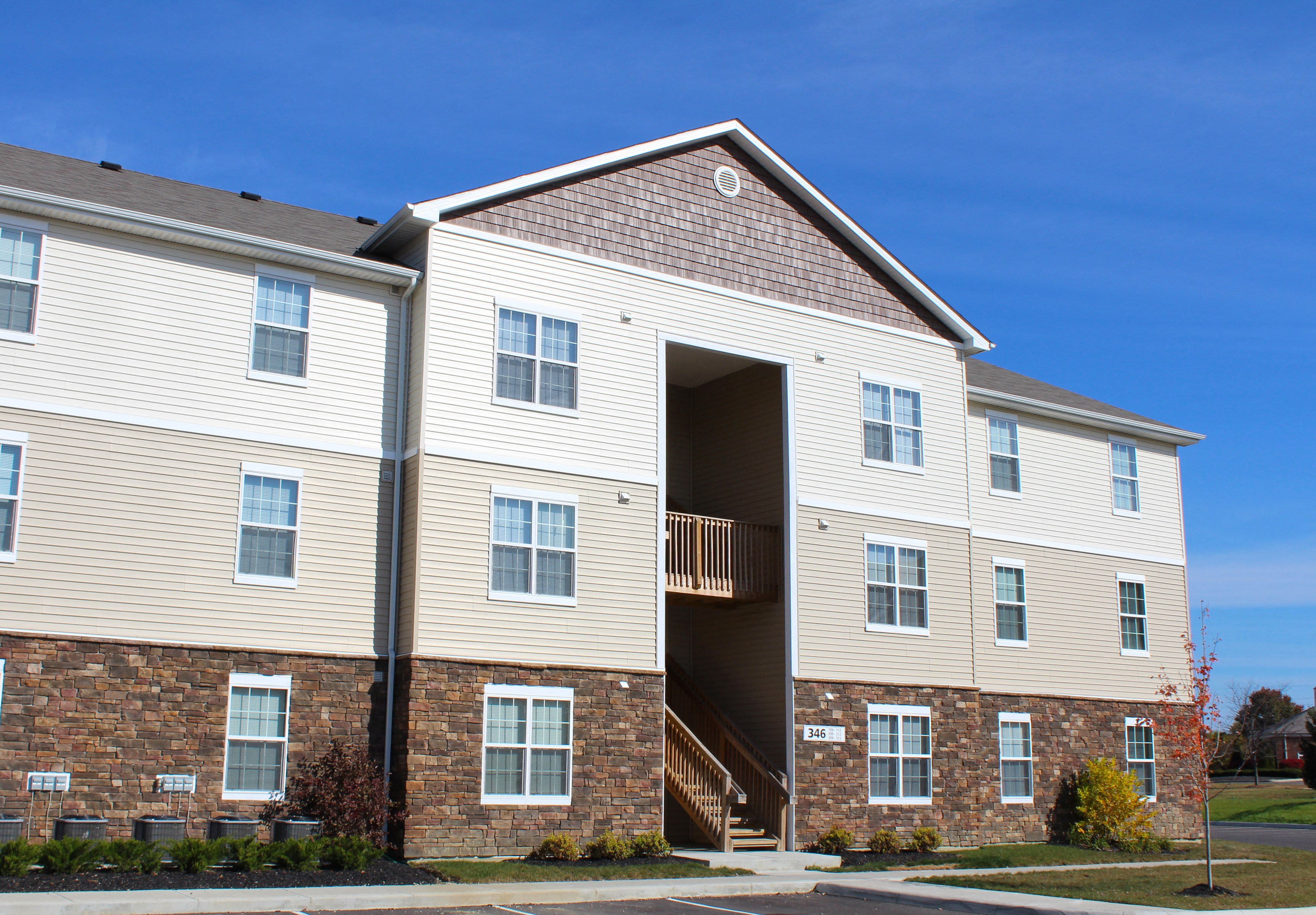 Exterior view at Residences at Northgate Crossing, Columbus, 43235