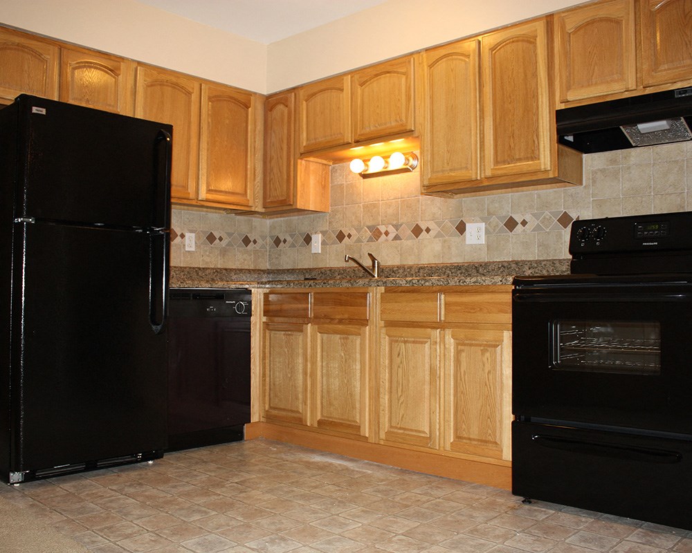 Crown Ridge Kitchen area at Crown Ridge Apartments, Ohio, 45005
