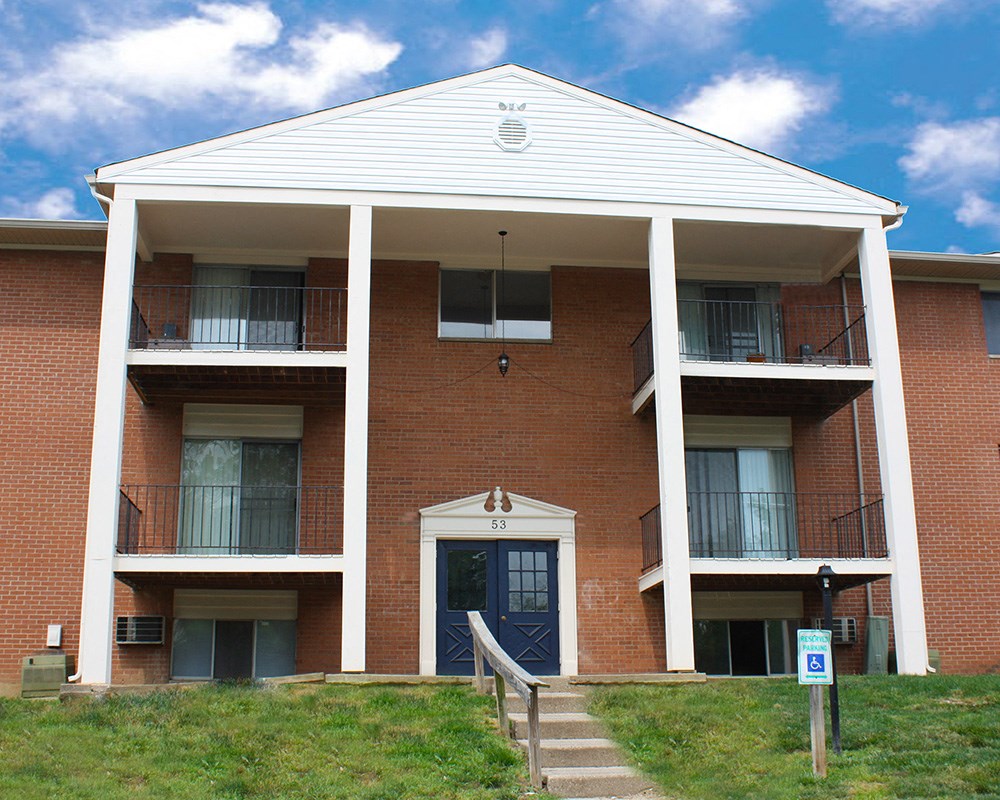 Building area at Crown Ridge Apartments, Franklin, OH