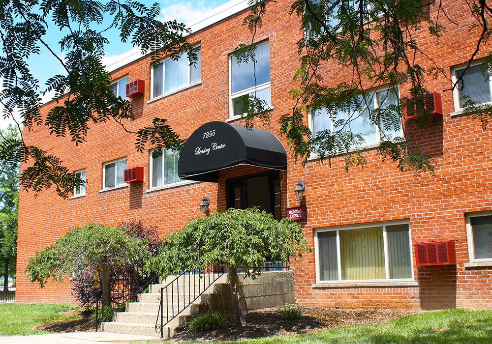 Exterior at Crown Court Apartments, Kentucky, 41042