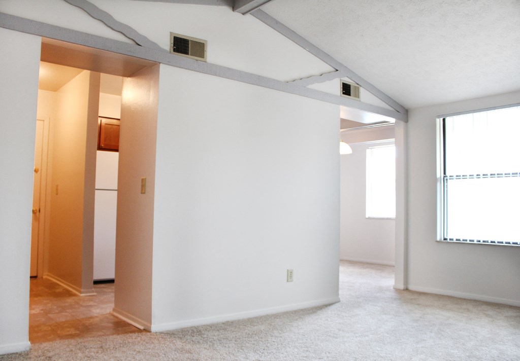 Four Worlds Apartments