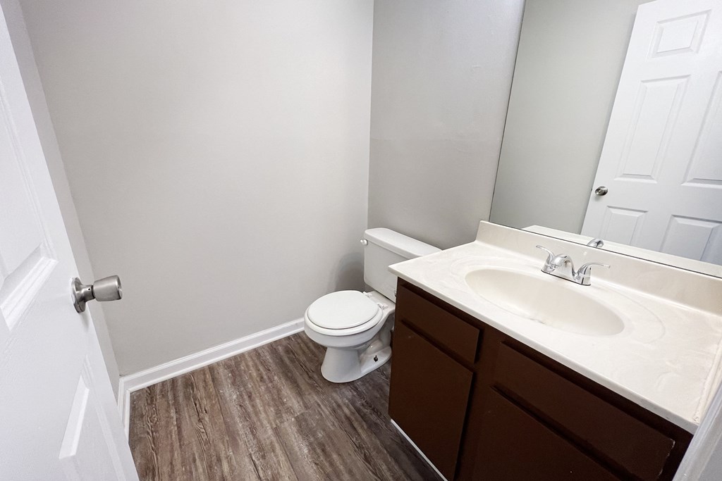 Bedroom Half Bath at 450 on Keeneland, Kentucky, 40475