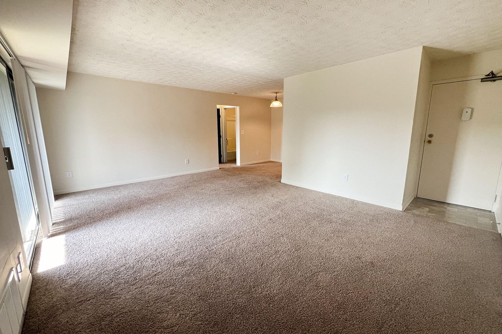 Four Worlds Apartments