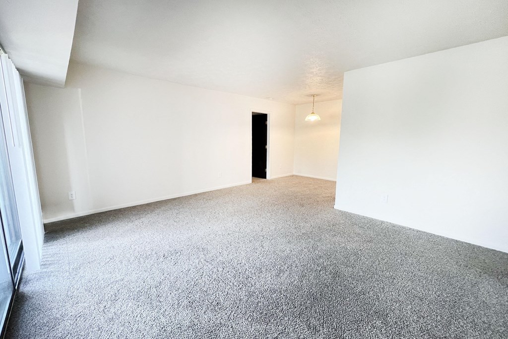 Four Worlds Apartments