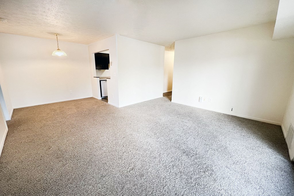 Four Worlds Apartments