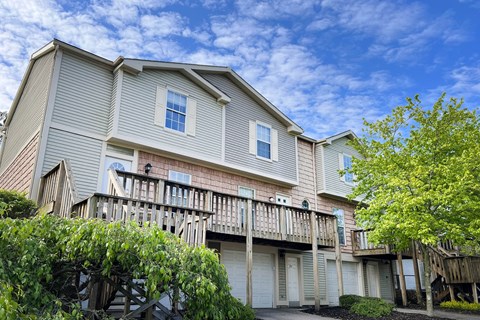 Woodhills Apartments