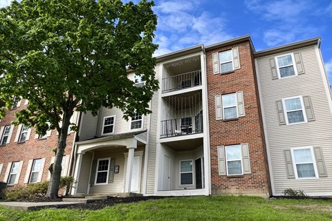 Woodhills Apartments
