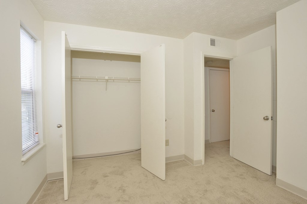 a bedroom with a closet and a window at 450 on Keeneland, Richmond, KY 40475