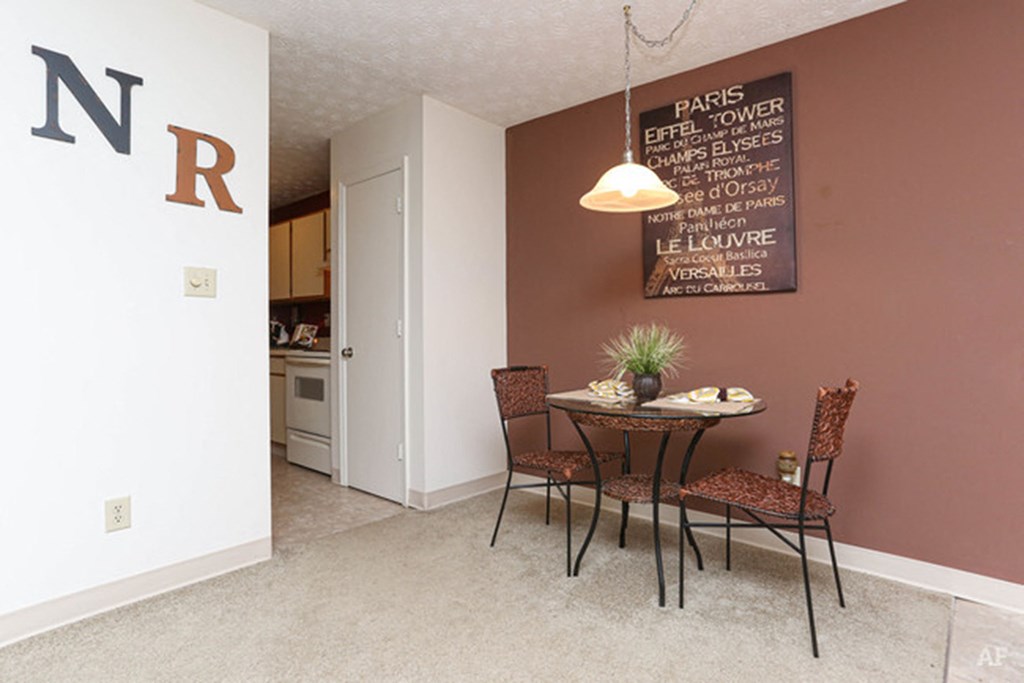a dining room with a table and chairs at 450 on Keeneland, Kentucky, 40475