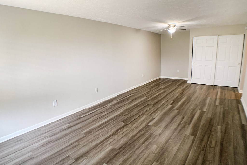 Living room area at Miamisburg by the Mall, Miamisburg, 45342