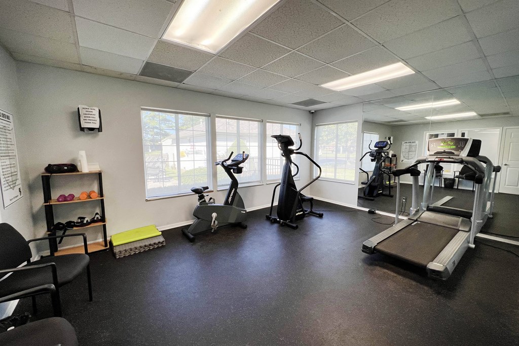 Fitness Room  at Eagle Crest Apartments, Ohio