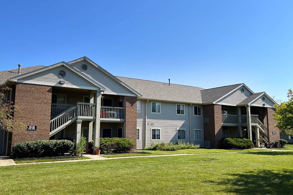 Lush Green Outdoor at Eagle Crest Apartments, Galloway
