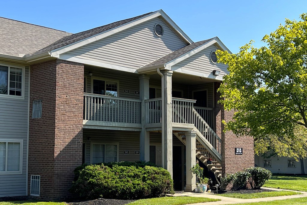 Back Side Exterior View at Eagle Crest Apartments, Ohio, 43119
