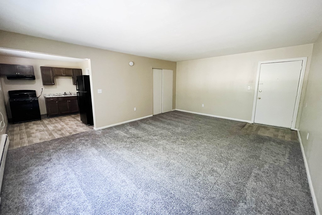 Vacant Bedroom at Crown Court Apartments, Kentucky, 41042