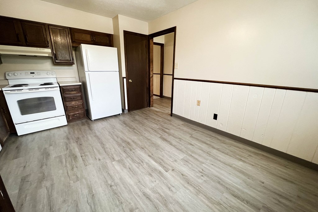 Living And Kitchen  at Crestbrook Apartments & Townhomes, Crescent Spring, KY