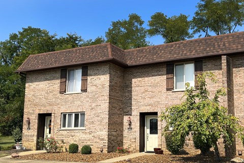 Exterior at Crestbrook Apartments & Townhomes, Crescent Spring