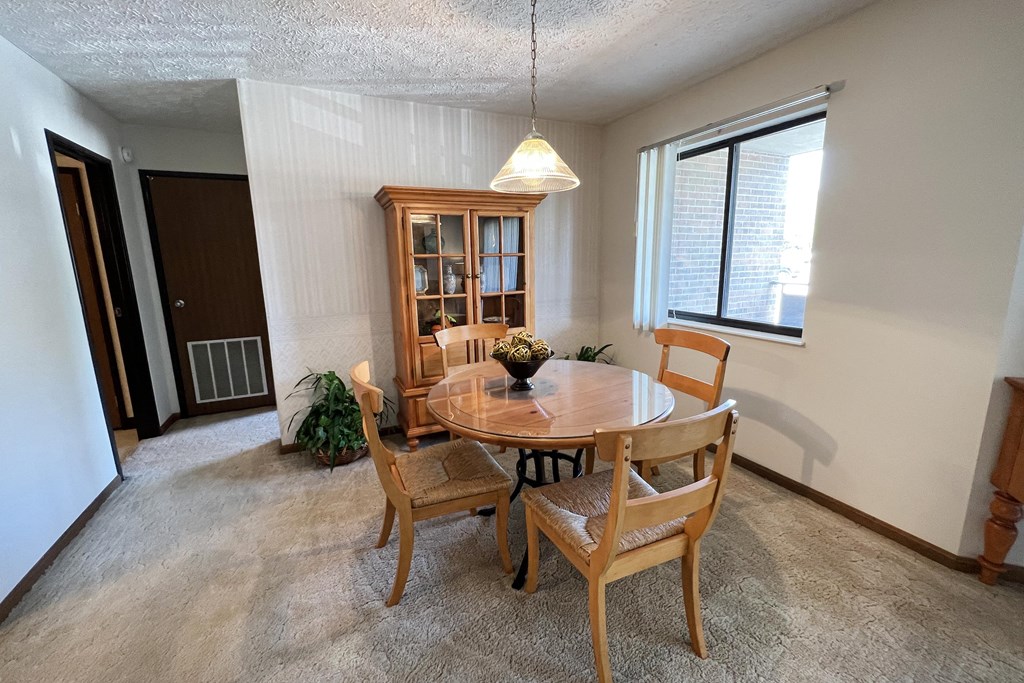 Dining Area  at Colonial Village, Kentucky, 41017