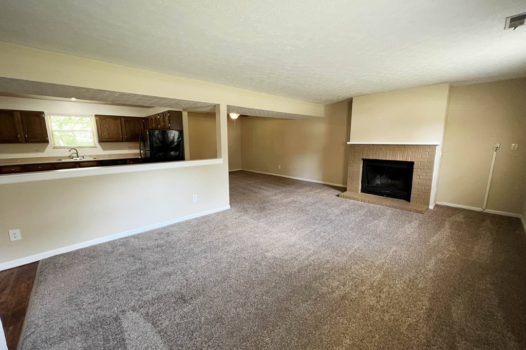 Plush Carpeting at The Villas at Kingswood, Ohio, 45069