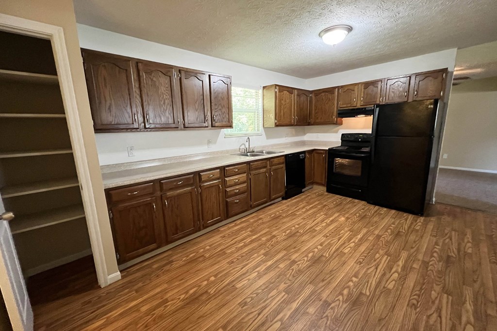 Large Kitchen at The Villas at Kingswood, West Chester, 45069