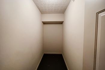 Spacious Walk In Closet at Walton Ridge Apartments, Walton, KY