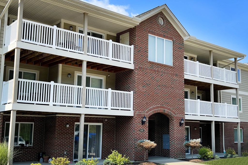 Front Exterior View at The Overlook at Ft. Thomas, Ft. Thomas, 41075