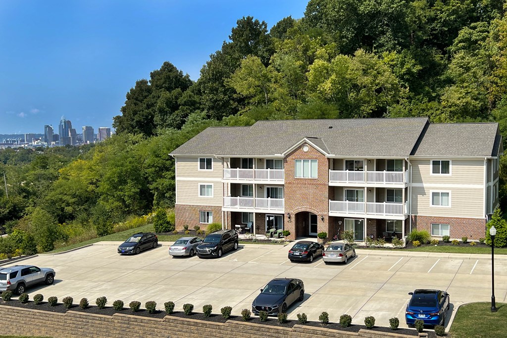 Exterior View at The Overlook at Ft. Thomas, Kentucky
