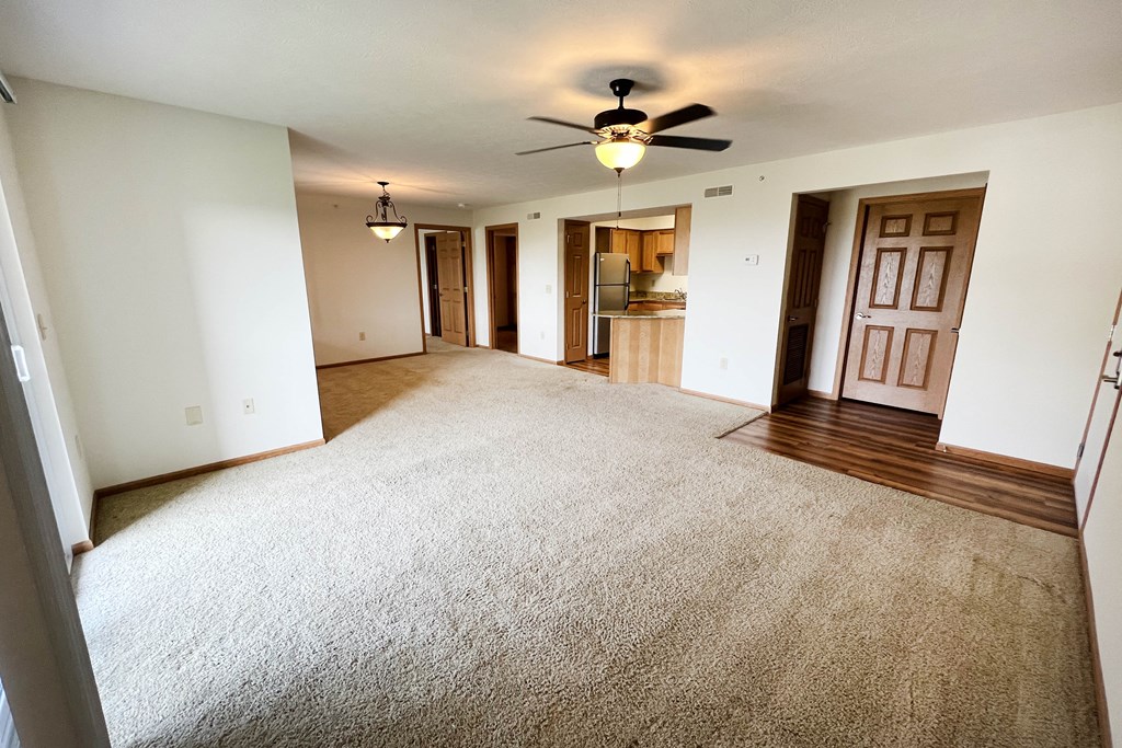 Trendy Master Carpeted at The Overlook at Ft. Thomas, Kentucky