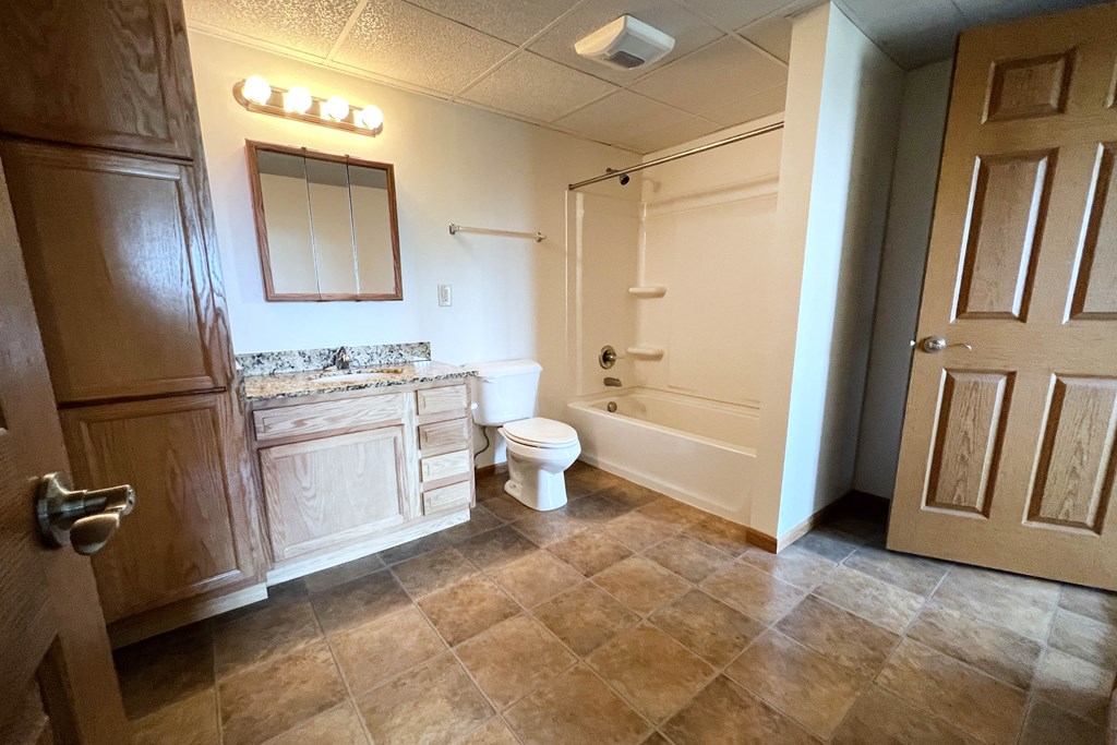 Refrigerator And Kitchen Appliances  at The Overlook at Ft. Thomas, Kentucky
