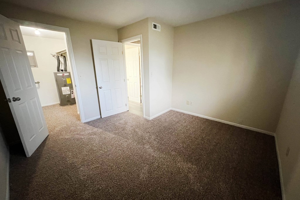 Renovated 1 Bedroom at Forest Creek Apartments, Middletown, Ohio