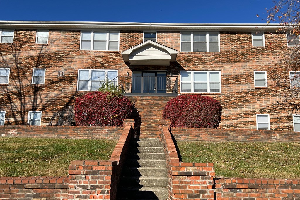 Building exterior at Park Place, Kentucky, 40475