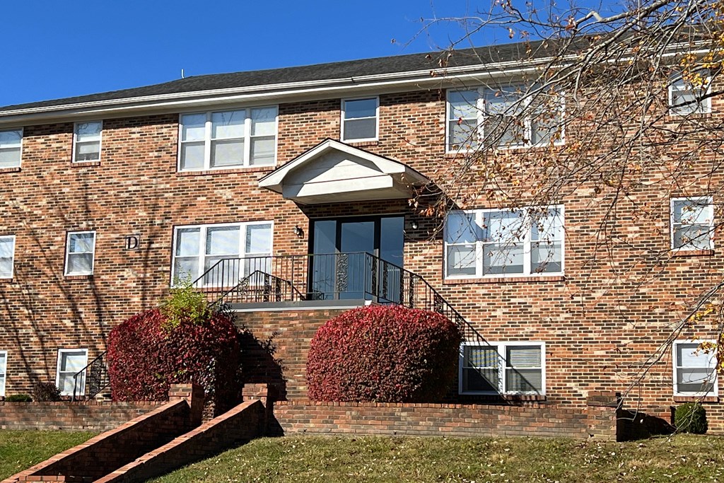 Brick building at Park Place, Richmond, Kentucky