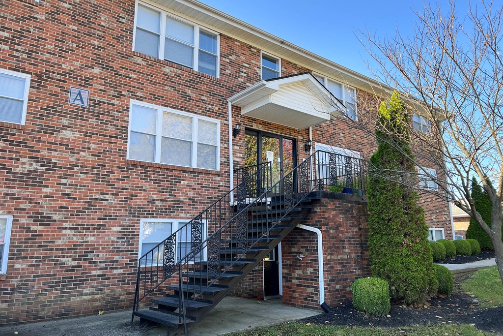 Building exterior view at Park Place, Richmond, KY, 40475