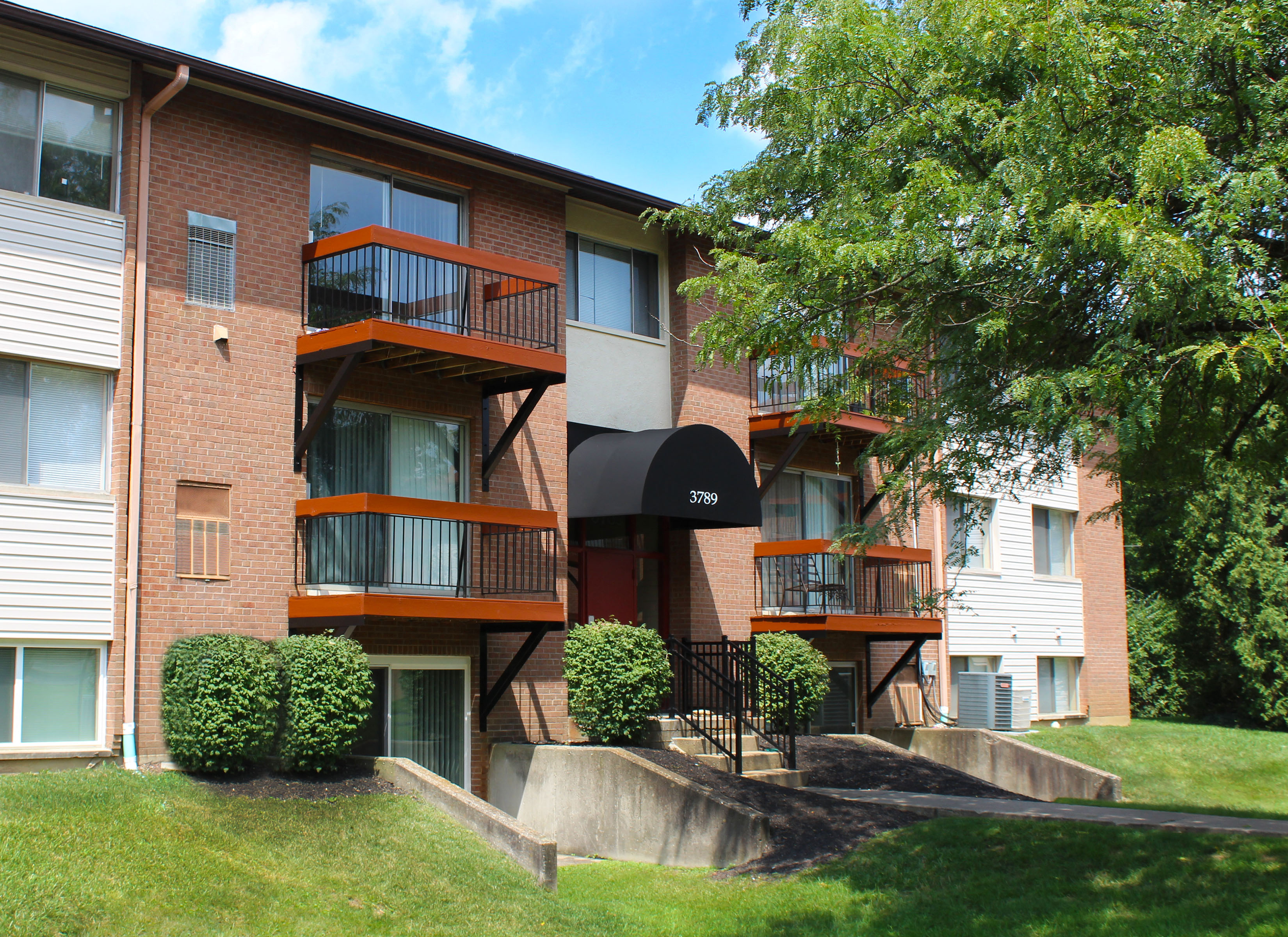Fox Run Apartments, 3803 Fox Run Drive, Cincinnati, OH RentCafe