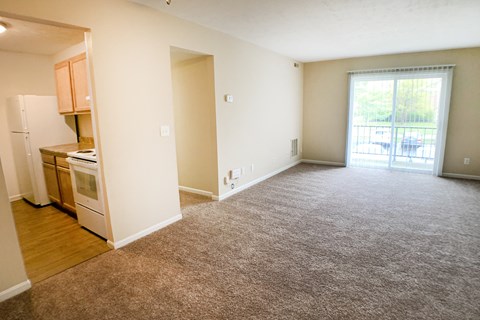 Living Area With Kitchen at Crown Crossing Apartments, Amelia, 45102