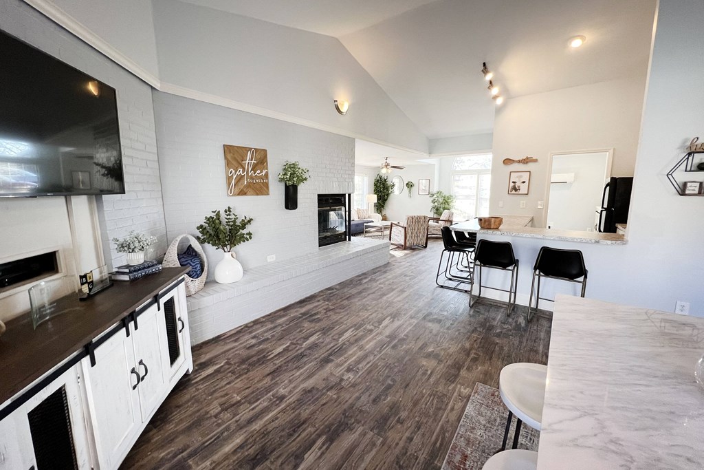 Community Clubhouse at Woodhills Apartments, Ohio, 45449