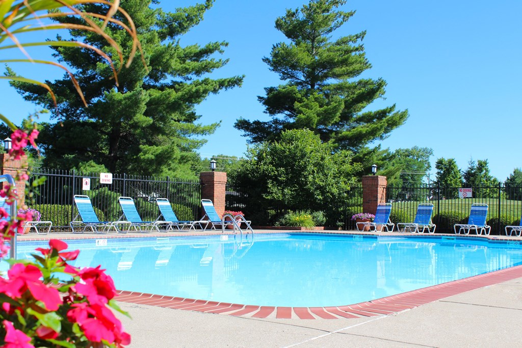 the swimming pool at the resort at glade springs at Steeplechase Apartments, Loveland, 45140