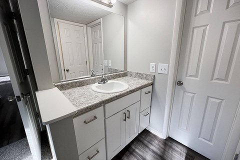 Renovated 2 Bedroom, 2 Bath at The Vinings Apartments, Ohio, 45245