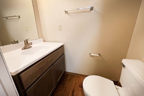 Woodhills Apartments