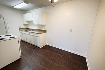 Barkley Ridge 1 Bedroom 1 Bath 587 B - Photo Gallery 80