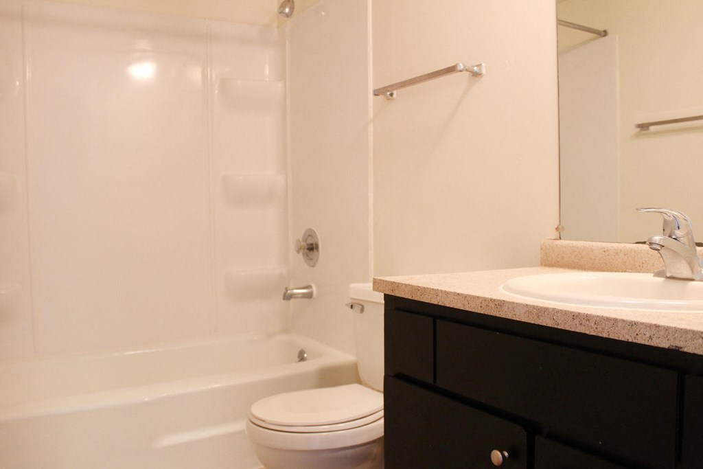 Bath tub at Miamisburg by the Mall, Miamisburg, OH