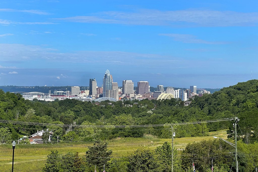 a view of the montreal skyline at The Overlook at Ft. Thomas, Ft. Thomas, KY, 41075