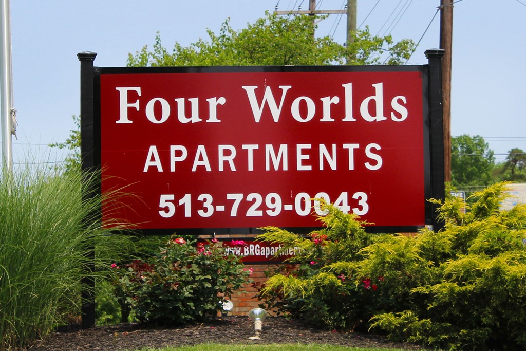 Four Worlds Apartments