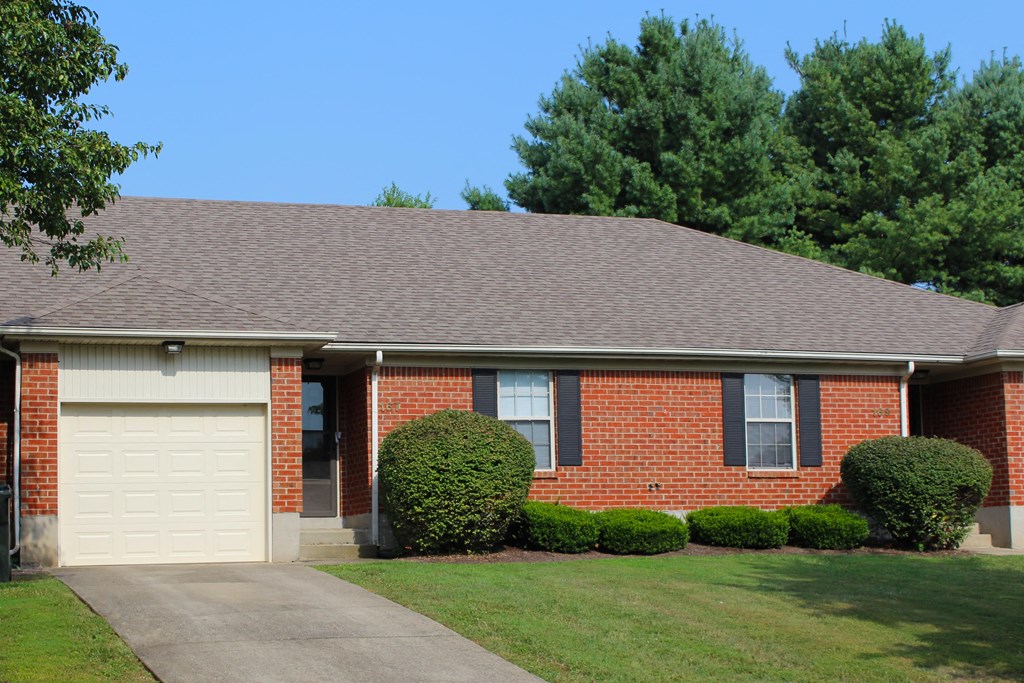 exterior  at Aberdine Place, Georgetown, KY