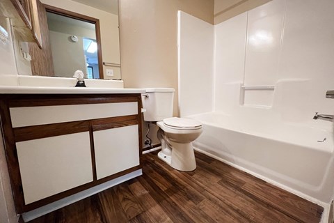 Woodhills Apartments