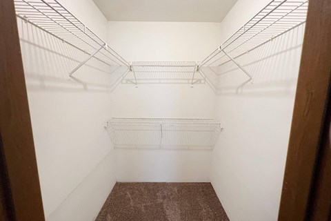 Woodhills Apartments