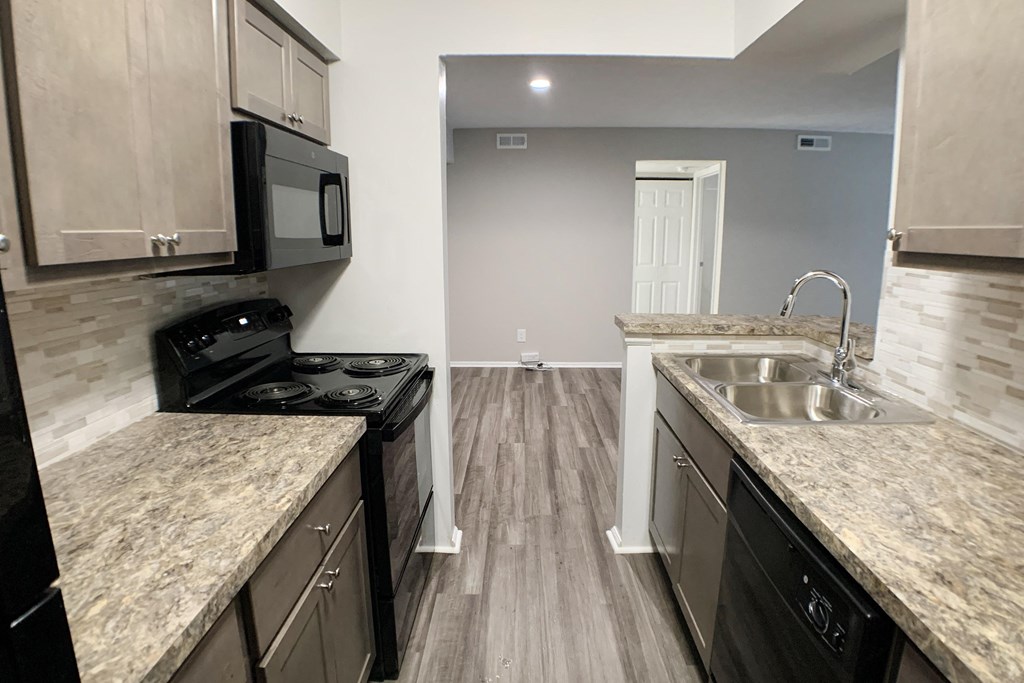 Granite Countertop at Steeplechase Apartments, Loveland, OH, 45140