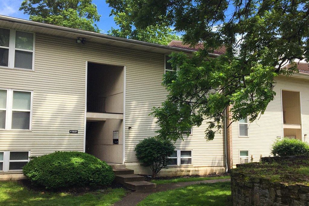 the front of our apartment building  at Timber Ridge Apartments, Ohio
