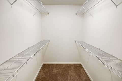 Closet at Wyndemere Apartments, Ohio, 45005
