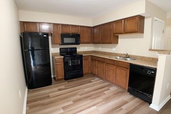 Liberty Crossing Townhome Kitchen